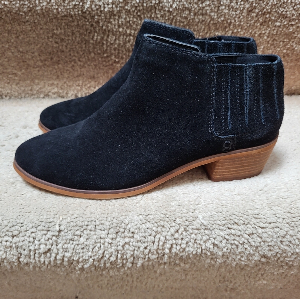 Gianni Fermani Black Suede Size 8 Ankle Boots, New With Tags